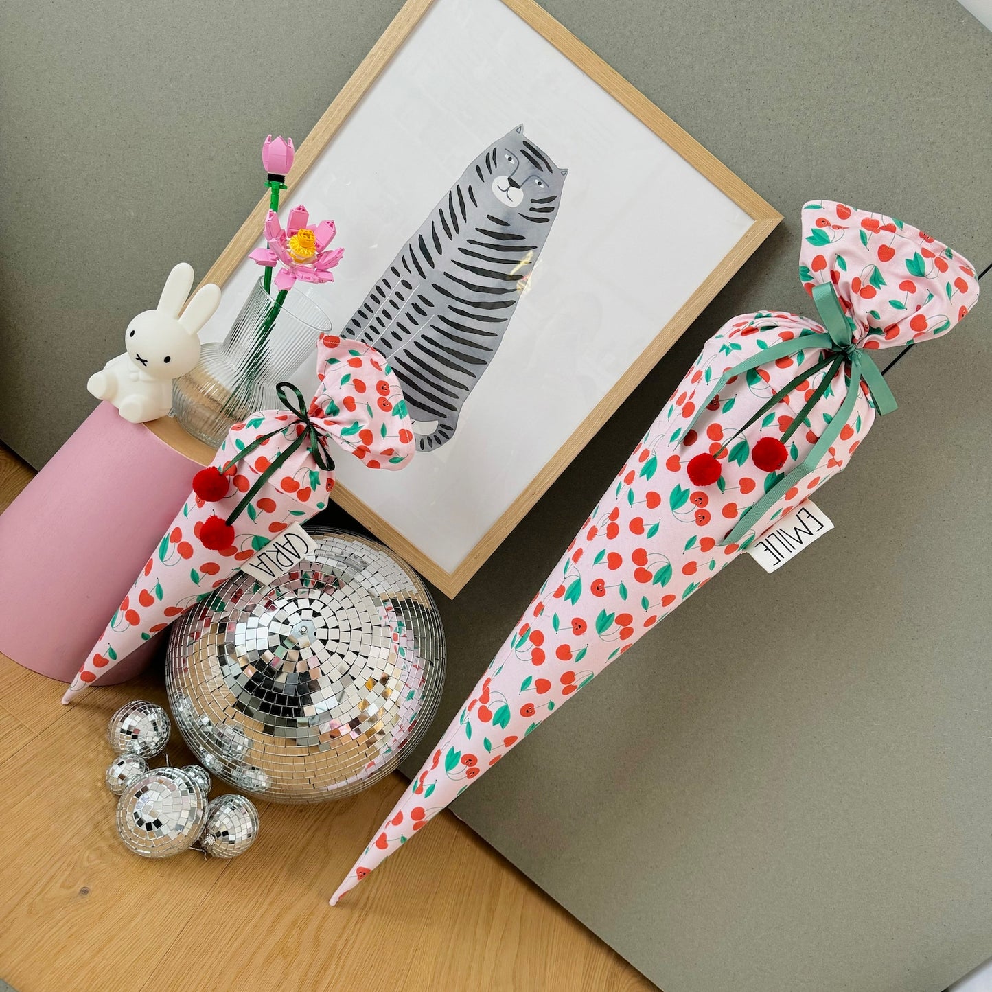 Schultüte mit Namen aus Stoff | Zuckertüte für Mädchen Personalisierbar -JIPPIE CHERRY-