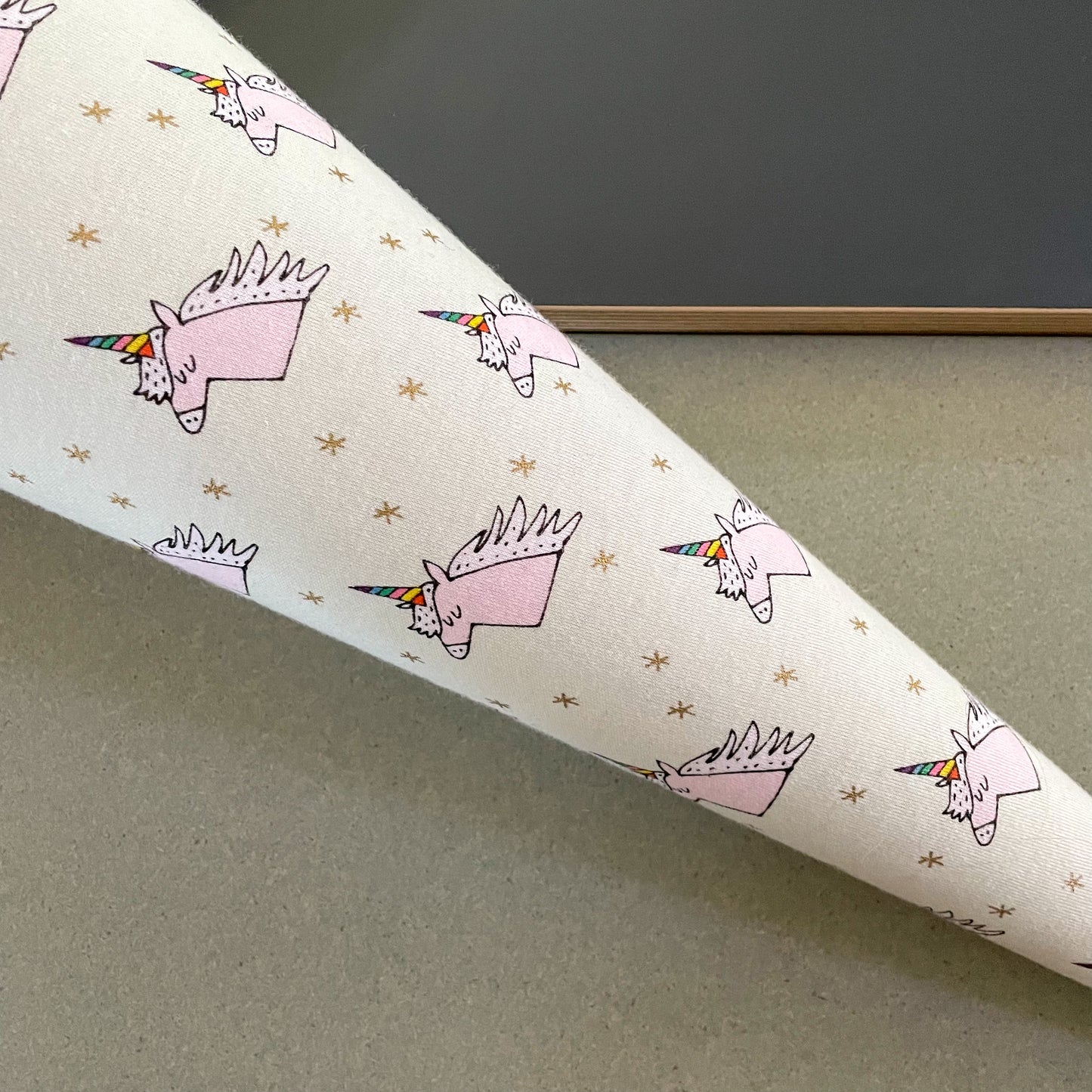 Schultüte mit Namen aus Stoff | Zuckertüte für Mädchen Personalisierbar „LITTLE UNICORN"